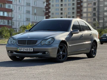 Авто Mercedes C Серия 2004 № 7979570