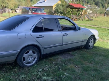 Авто Mercedes 200 1996 № 7979598