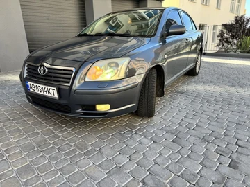 Авто Toyota Avensis 2004 № 7979651