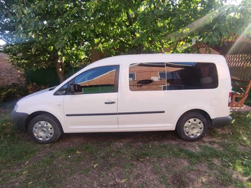 Авто Volkswagen Caddy 2010 № 7980401