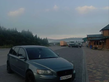 Авто Volvo V50 2004 № 7980436