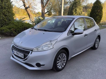 Авто Peugeot 208 2013 № 7980482