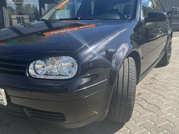 Авто Volkswagen Golf 2001 № 7980675
