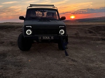 Авто ВАЗ 2121 1988 № 7980772