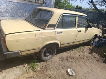 Авто ВАЗ 2105 1988 № 7980875