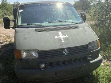 Авто Volkswagen Transporter 2000 № 7980955