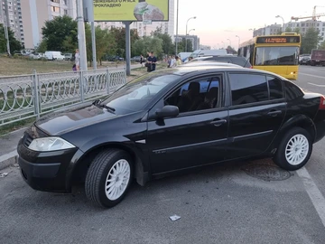 Авто Renault Megane 2004 № 7980962