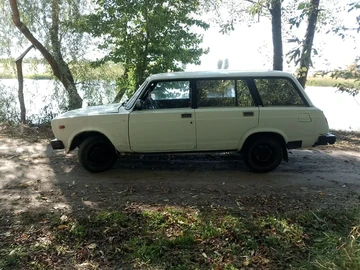 Авто ВАЗ 2104 1994 № 7980976