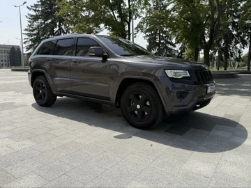 Авто Jeep Grand Cherokee 2015 № 7981009