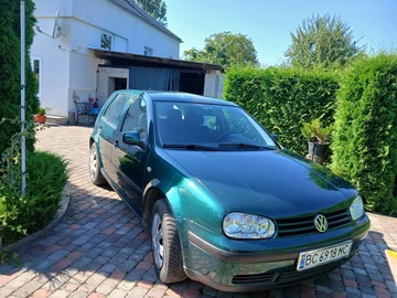 Авто Volkswagen Golf 1999 № 7981025