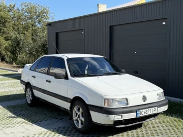 Авто Volkswagen Passat Sedan 1998 № 7981044