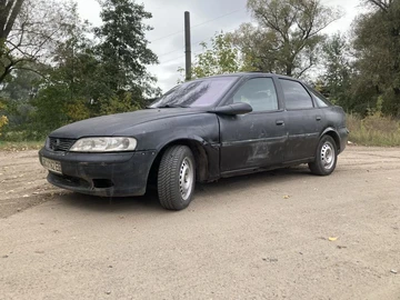 Авто Opel Vectra 1998 № 7981120