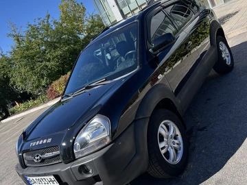 Авто Hyundai Tucson 2008 № 7981136