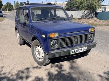 Авто ВАЗ 21213 2000 № 7981144