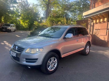 Авто Volkswagen Touareg 2007 № 7981299