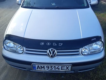 Авто Volkswagen Golf 2001 № 7981462