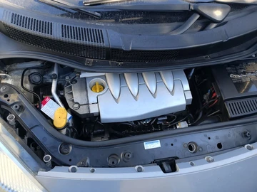 Авто Renault Scenic 2003 № 7981509