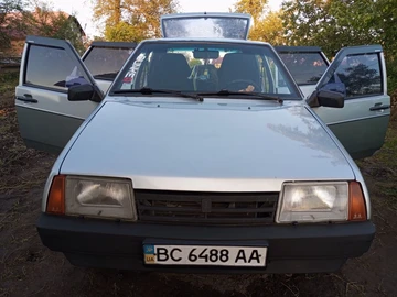 Авто ВАЗ 21093 1998 № 7981519