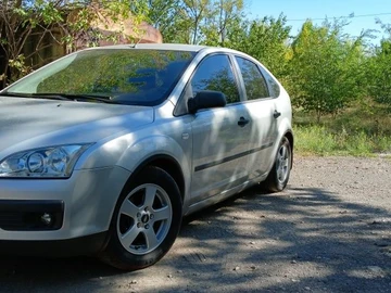Авто Ford Focus 2006 № 7981524