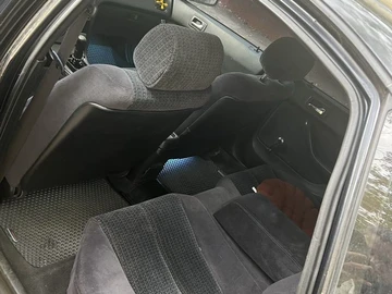 Авто Honda Accord 1993 № 7981603
