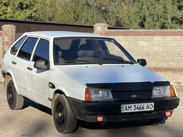 Авто ВАЗ 2109 1996 № 7981773