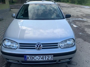 Авто Volkswagen Golf 2000 № 7981825