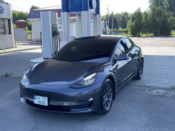 Авто Tesla Model 3 2019 № 7981936