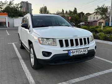 Авто Jeep Grand Cherokee 2011 № 7982000