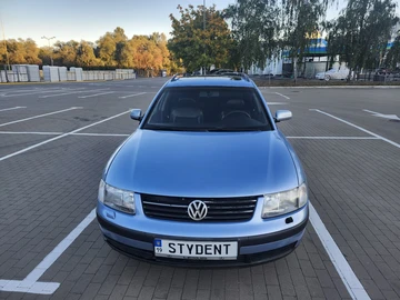 Авто Volkswagen Passat Variant 1998 № 7982125