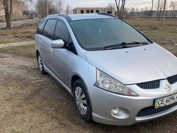 Авто Mitsubishi Grandis 2007 № 7982136