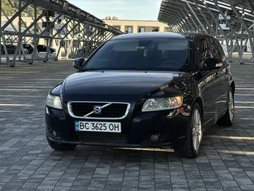Авто Volvo V50 2009 № 7982163