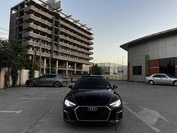 Авто Audi A5 2022 № 7982171