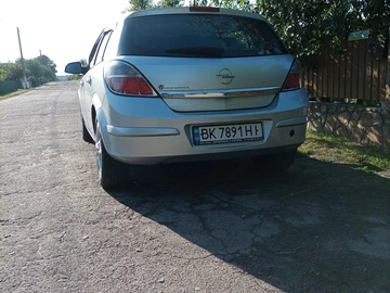 Авто Opel Astra 2011 № 7982334