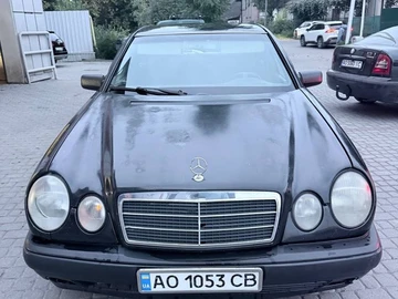 Авто Mercedes 220 1998 № 7982302