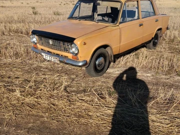 Авто ВАЗ 2101 1981 № 7982368