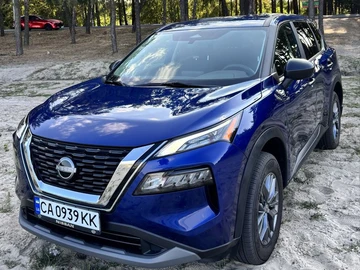 Авто Nissan Rogue 2023 № 7982472