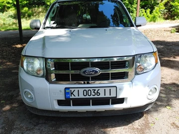 Авто Ford Escape 2010 № 7982505