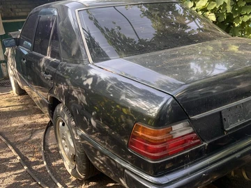 Авто Mercedes 220 1994 № 7982689
