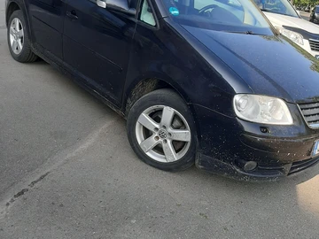Авто Volkswagen Touran 2005 № 7982786
