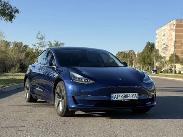 Авто Tesla Model 3 2019 № 7982794