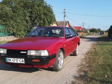 Авто Mazda 626 1987 № 7982983