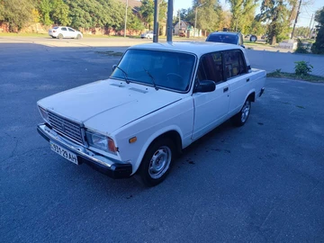 Авто ВАЗ 2107 1990 № 7982995