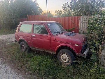 Авто ВАЗ 2121 2003 № 7983006