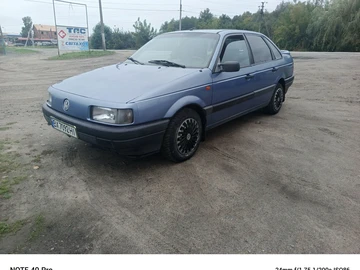 Авто Volkswagen Passat Sedan 1992 № 7983076