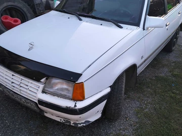 Авто Opel Kadett 1987 № 7983096