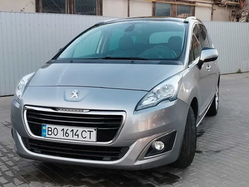 Авто Peugeot 5008 2015 № 7983144