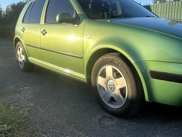 Авто Volkswagen Golf 1999 № 7983246