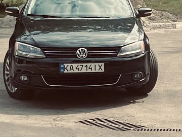 Авто Volkswagen Jetta 2012 № 7983255