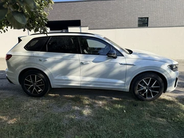 Авто Volkswagen Touareg 2019 № 7983268