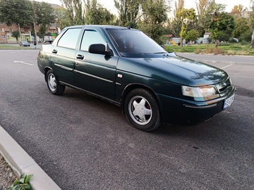 Авто ВАЗ 2110 2005 № 7983333